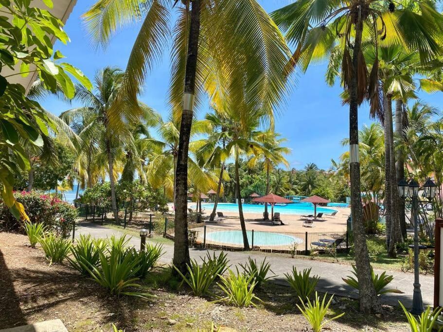 Vue Exclusive Mer Et Volcan, Village Vacances Avec Plage Et Piscine, Les Gwadastudios Sainte-Anne  Exterior foto